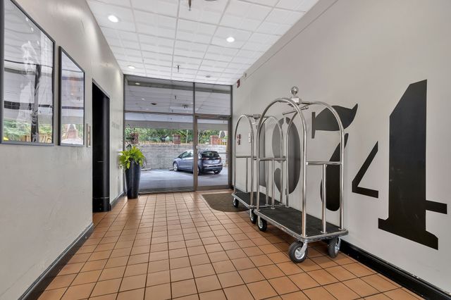 11 Music Sq E Apt 203, Nashville, TN 37203