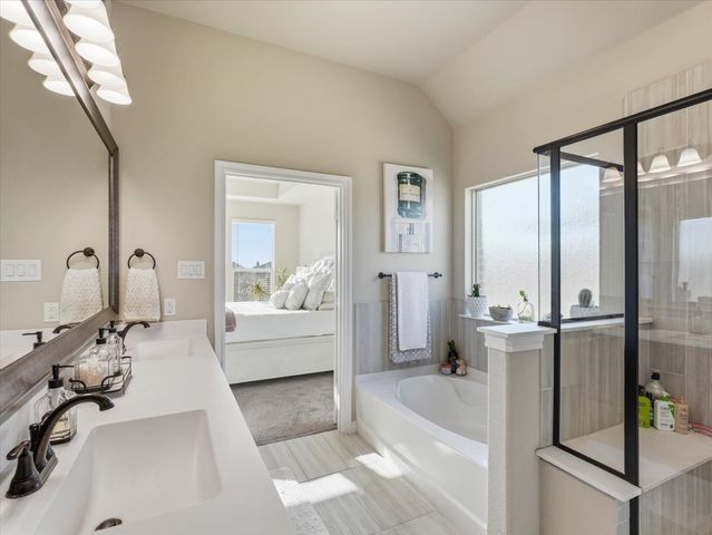 6505 Molly Anita Drive, Burleson, TX 76058