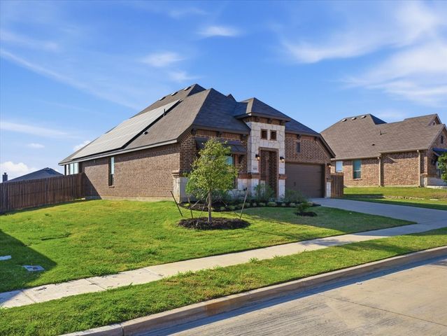6505 Molly Anita Drive, Burleson, TX 76058