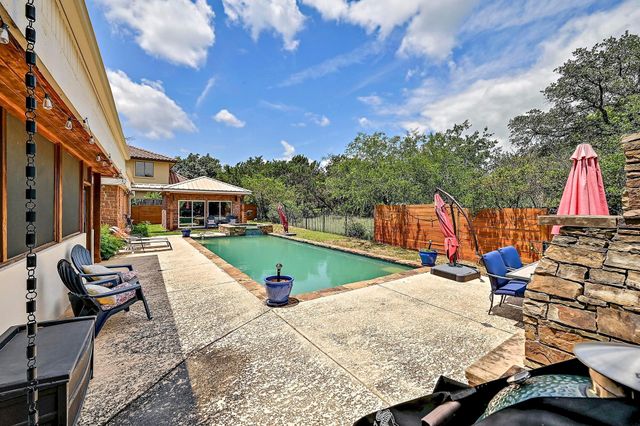 409 Hurst Creek RD, Lakeway, TX 78734