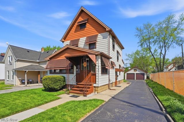 8101 Vineyard Avenue, Cleveland, OH 44105