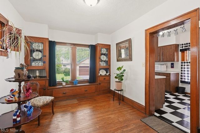 8101 Vineyard Avenue, Cleveland, OH 44105