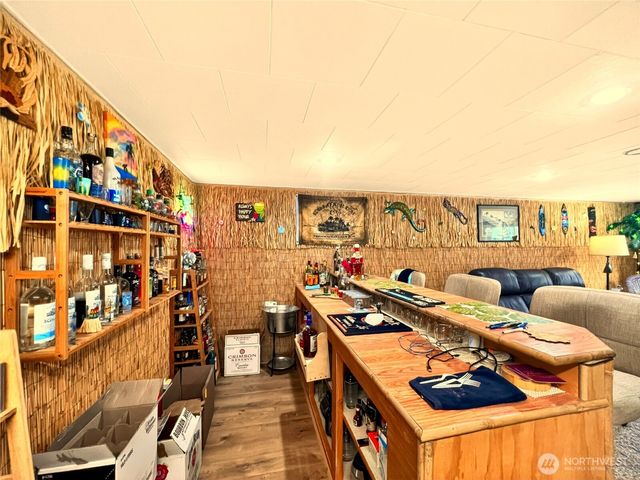 610 4th Street NE, Puyallup, WA 98372