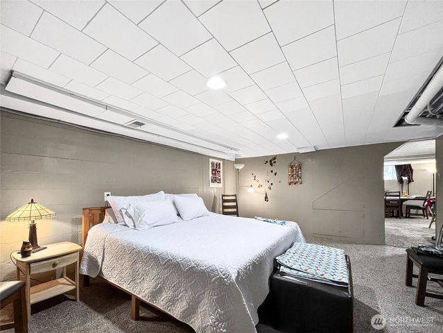 610 4th Street NE, Puyallup, WA 98372