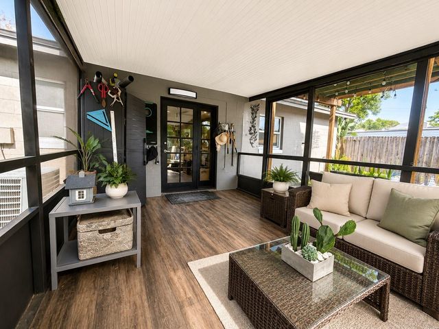1050 BLACKWOOD STREET, Altamonte Springs, FL 32701