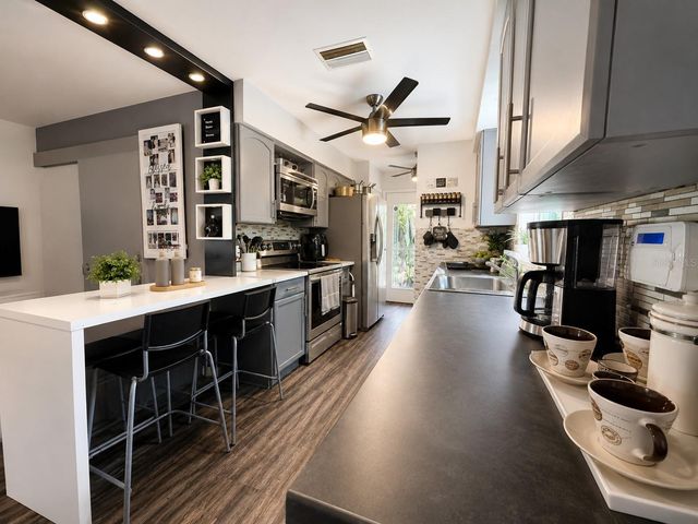 1050 BLACKWOOD STREET, Altamonte Springs, FL 32701