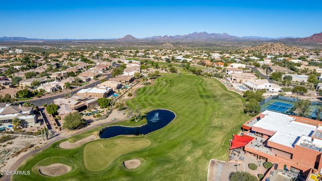 6122 E SADDLEBACK Street, Mesa, AZ 85215