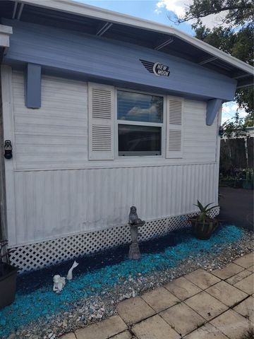 37748 MARKLAND AVENUE, Zephyrhills, FL 33542