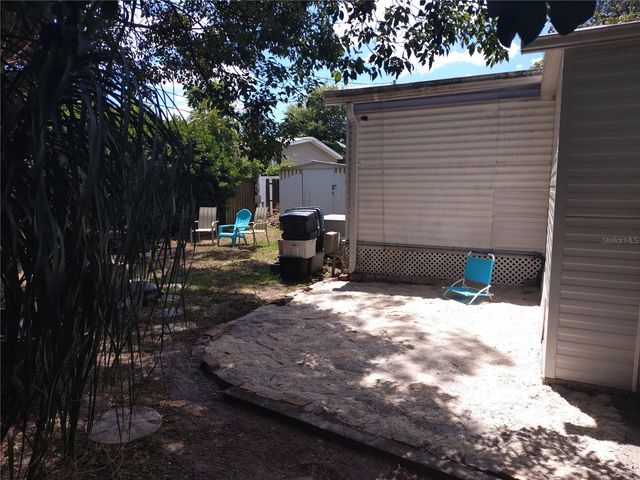 37748 MARKLAND AVENUE, Zephyrhills, FL 33542