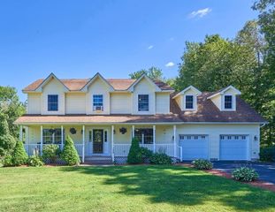 359 W Main St, Millbury, MA 01527