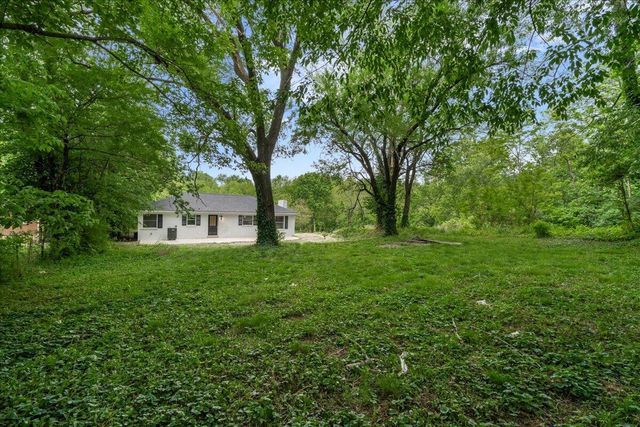 210 Helm Street, Stanford, KY 40484