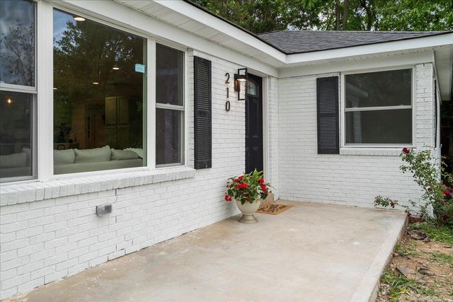 210 Helm Street, Stanford, KY 40484