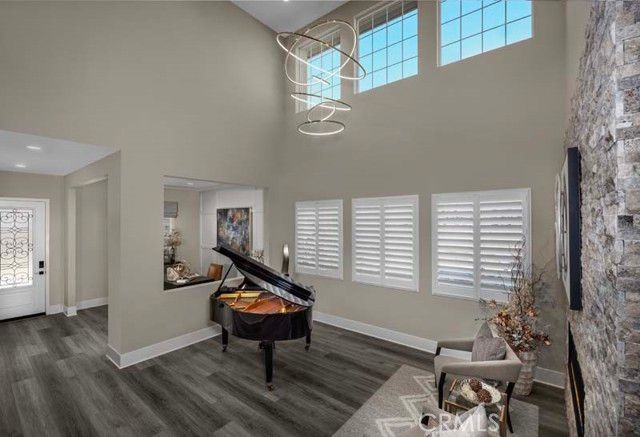 6540 Canyon Oaks Drive, Simi Valley, CA 93063