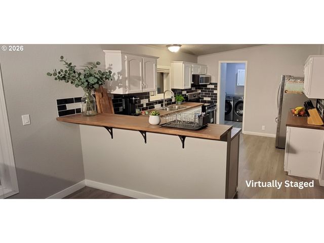 8300 Ne QUATAMA St 159, Beaverton, OR 97006