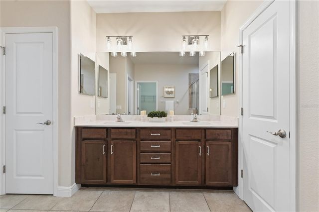 14508 ROCKY BROOK DRIVE, Tampa, FL 33625