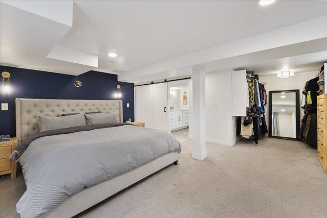 718 E 40th Ave, Spokane, WA 99203