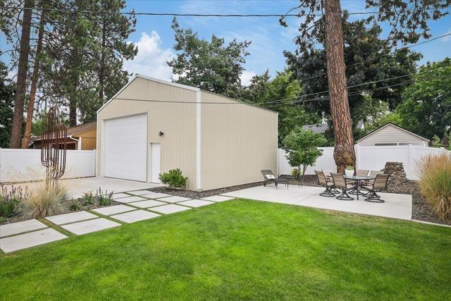 718 E 40th Ave, Spokane, WA 99203