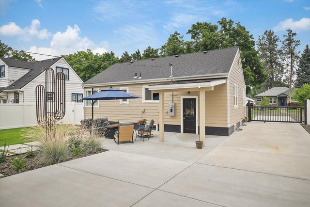 718 E 40th Ave, Spokane, WA 99203