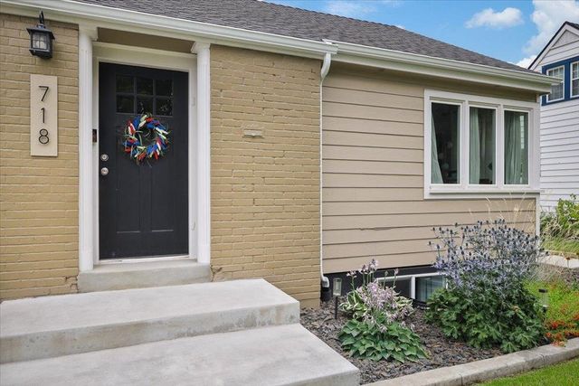 718 E 40th Ave, Spokane, WA 99203