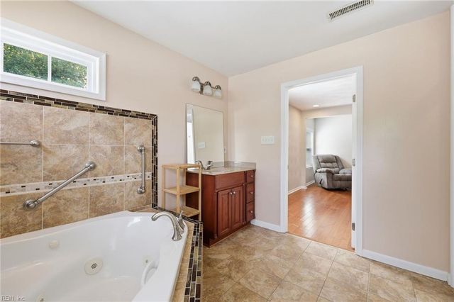 904 Culpepper ST, Norfolk, VA 23523