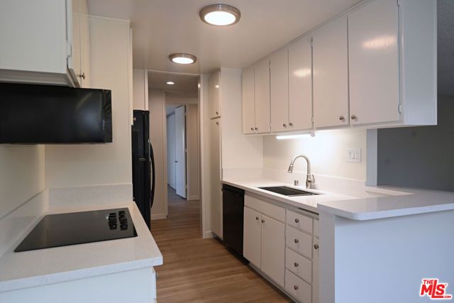6000 Canterbury Drive M122, Culver City, CA 90230