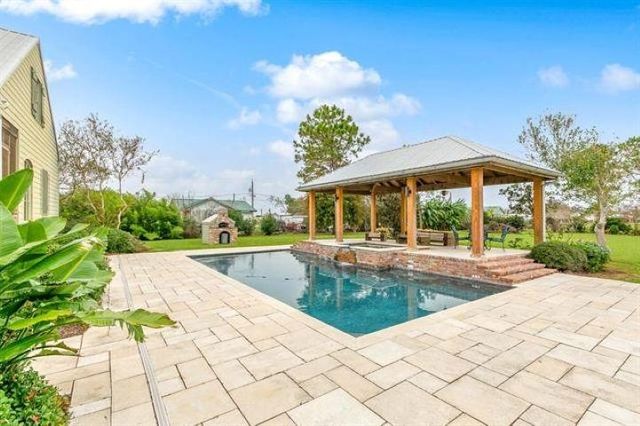 8601 East Avenue A, Cut Off, LA 70345