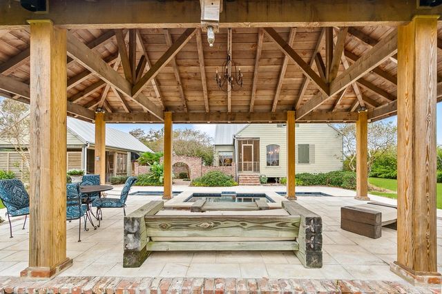 8601 East Avenue A, Cut Off, LA 70345