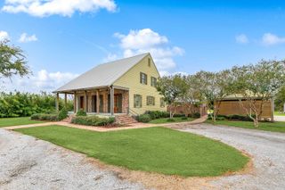 8601 East Avenue A, Cut Off, LA 70345