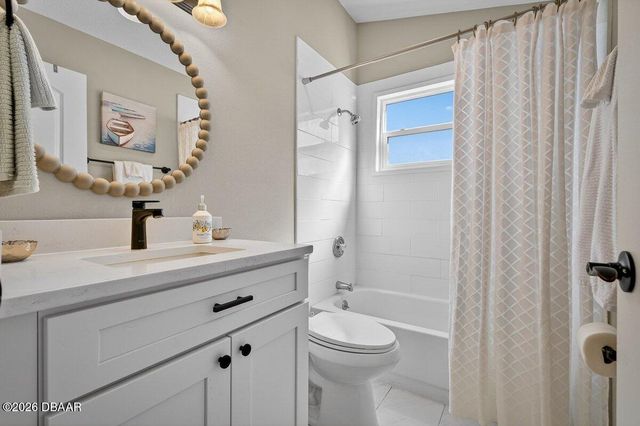 701 Pine Shores Circle, New Smyrna Beach, FL 32168