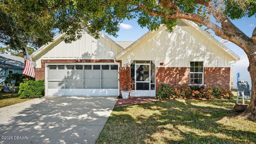 701 Pine Shores Circle, New Smyrna Beach, FL 32168