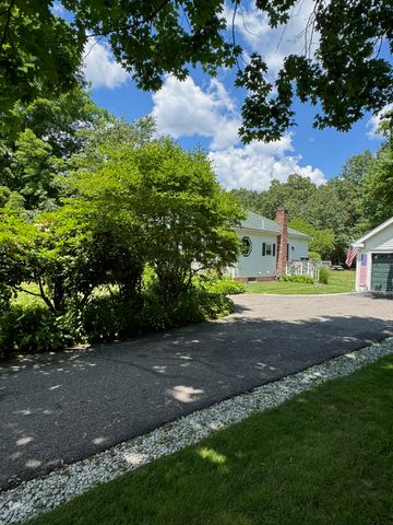 79 Adams St, Medfield, MA 02052