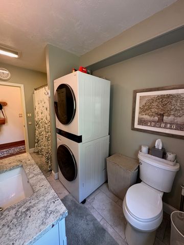 79 Adams St, Medfield, MA 02052