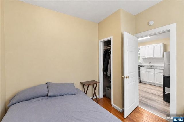 422 Jelliff Avenue, Newark, NJ 07112