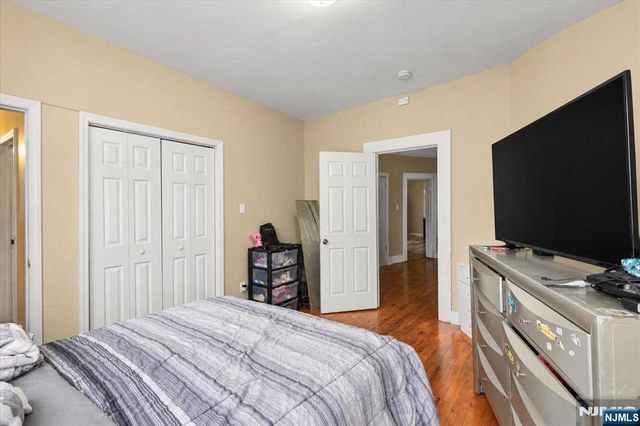 422 Jelliff Avenue, Newark, NJ 07112