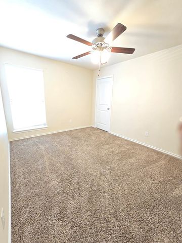 1903 NE Six Flags, Midland, TX 79705