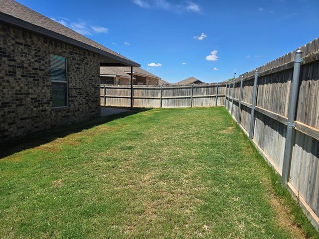 1903 NE Six Flags, Midland, TX 79705