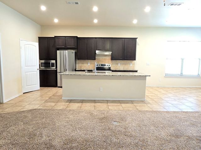 1903 NE Six Flags, Midland, TX 79705