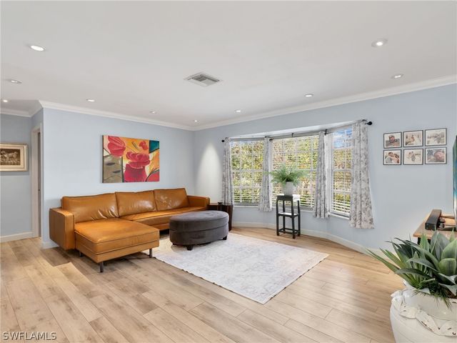 3523 Santiago WAY, Naples, FL 34105