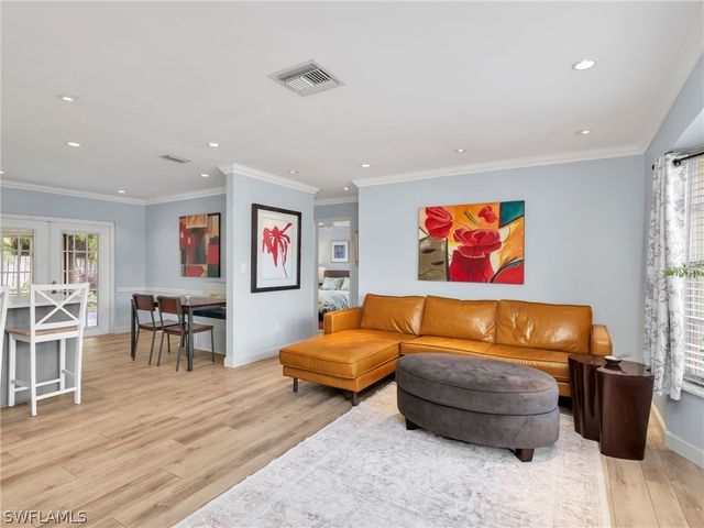 3523 Santiago WAY, Naples, FL 34105