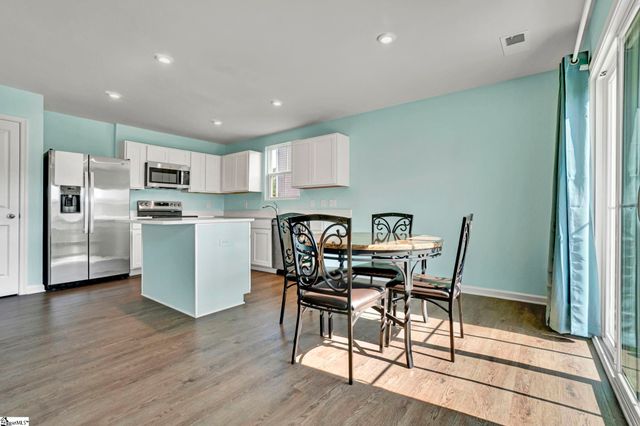 220 Highland Station Drive, Clinton, SC 29325