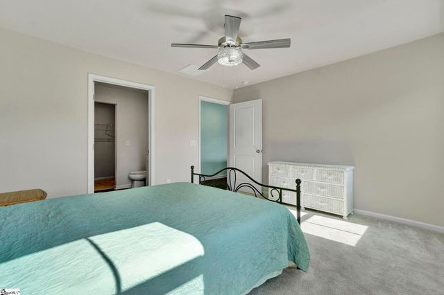 220 Highland Station Drive, Clinton, SC 29325