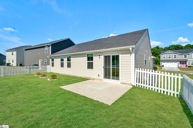 220 Highland Station Drive, Clinton, SC 29325
