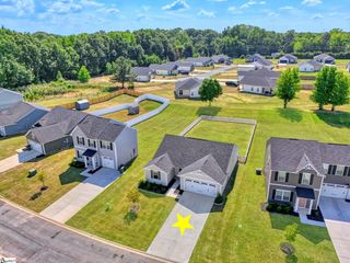 220 Highland Station Drive, Clinton, SC 29325
