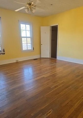 4212 Howell Road, Chattanooga, TN 37411