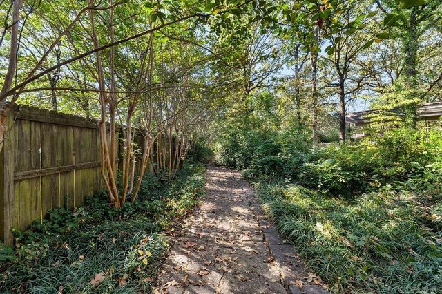 8 Minnehaha Ct., North Little Rock, AR 72116