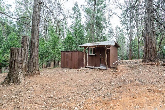 5790 Reservoir Rd, Georgetown, CA 95634