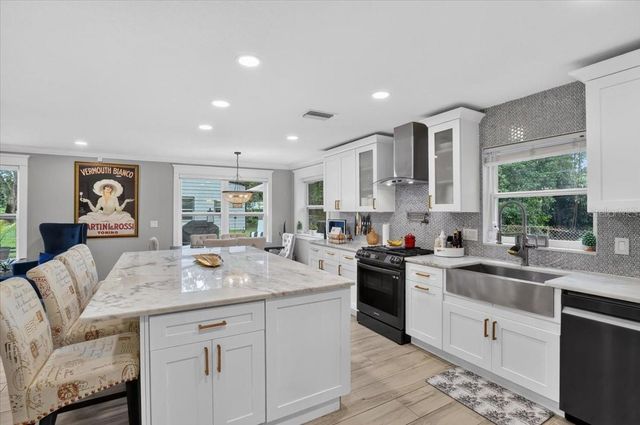 205 CAGLE ROAD, Brandon, FL 33511