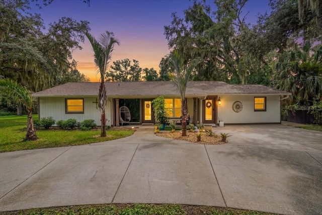205 CAGLE ROAD, Brandon, FL 33511