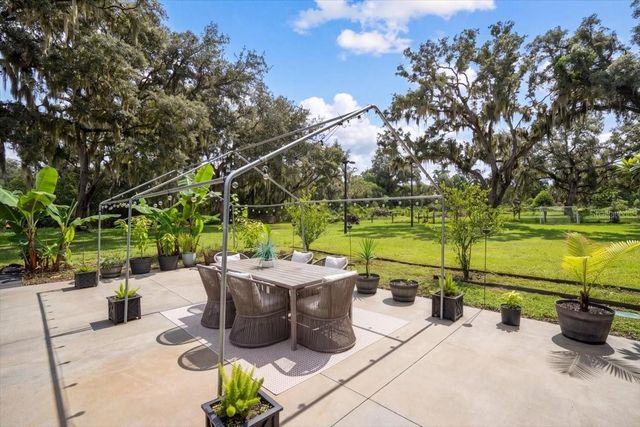 205 CAGLE ROAD, Brandon, FL 33511
