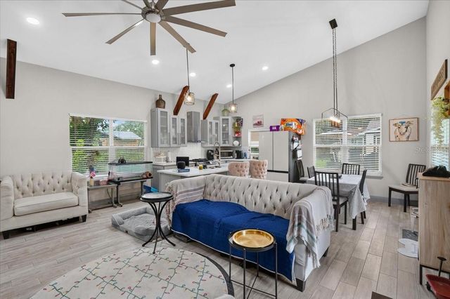 205 CAGLE ROAD, Brandon, FL 33511